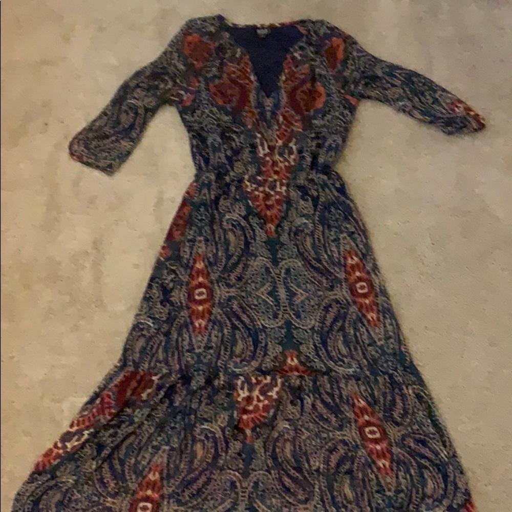 Mid sleeve maxi dress